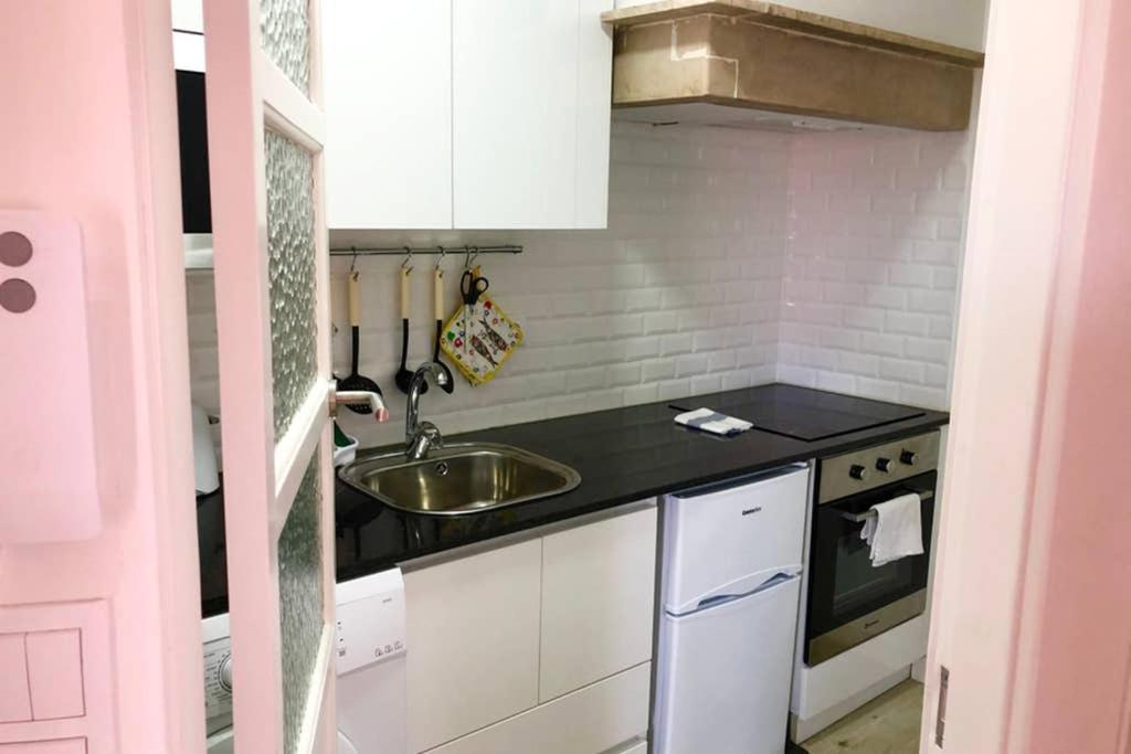 32 3 - Lisbon City Life Private Apartment, Bairro Alto Eksteriør billede